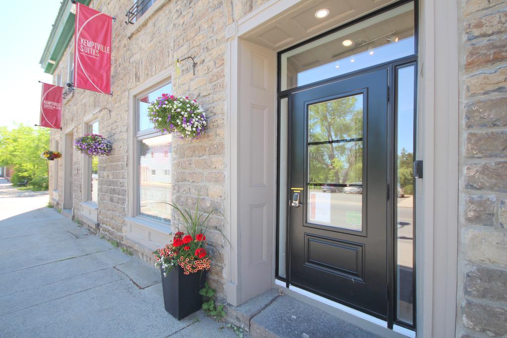 Kemptville Suites Extérieur photo
