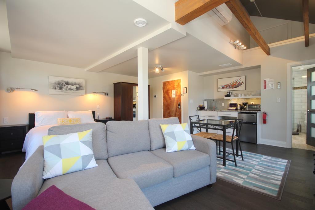 Kemptville Suites Extérieur photo